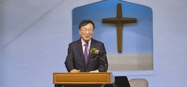 박성근 목사 (새누리교회)
