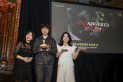 한국 대학생들이 'Endangered Korean'(멸종위기 한국인) 작품으로 금상을 수상했다(왼쪽부터 박지나, 임동주, 서지화 학생) ©한동대 제공