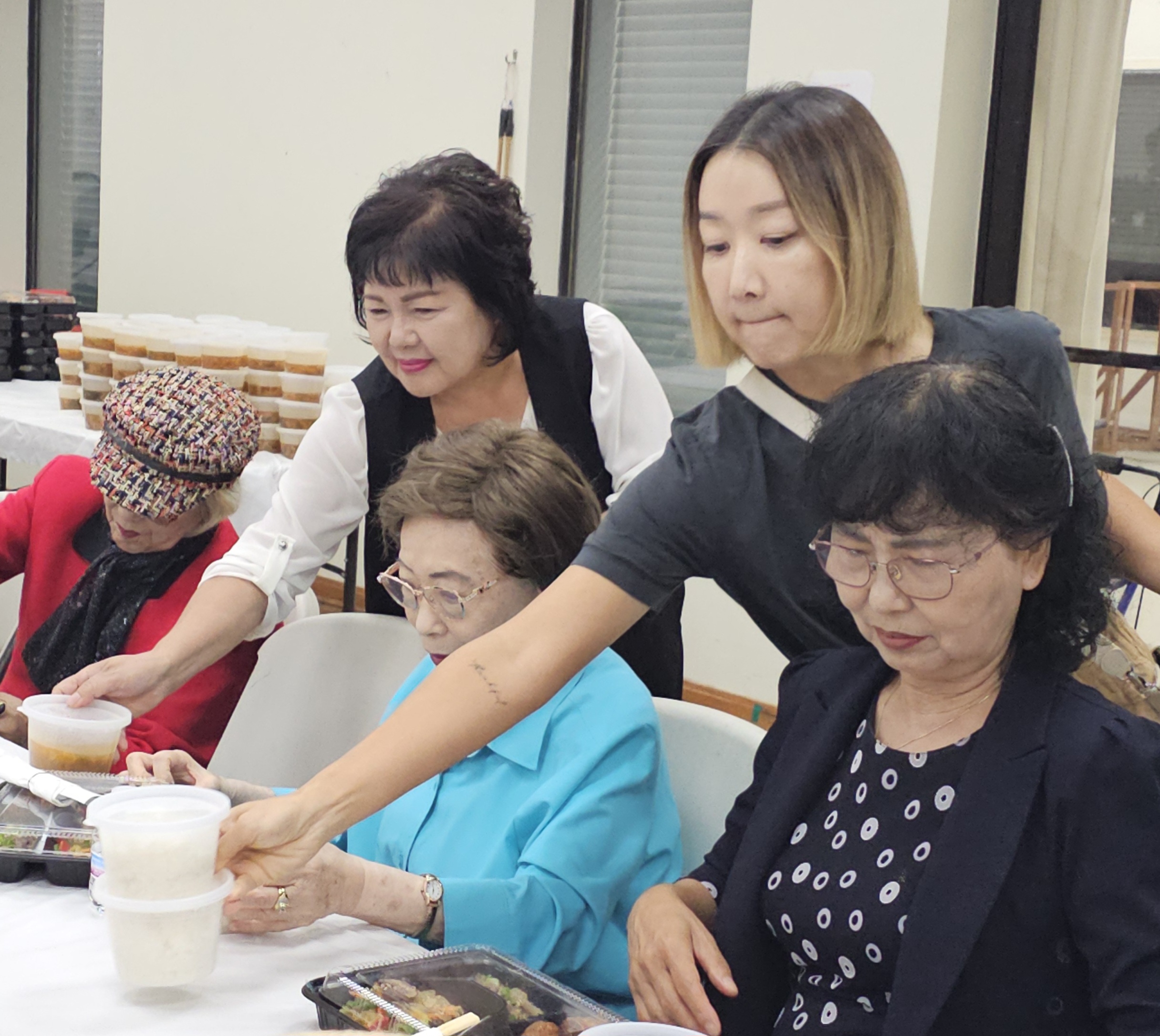 지역 어르신 효도잔치