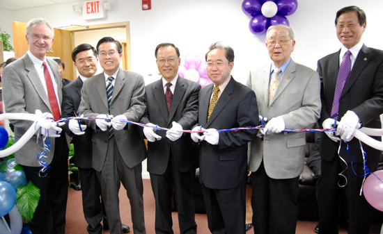 PCUSA 동부한인노회 사무실 봉헌예배가 지난 14일 진행됐다.