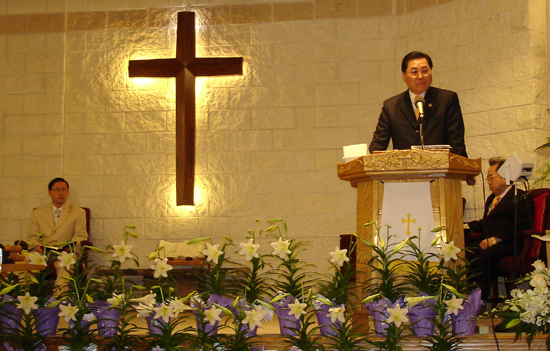 우드사이드 3 지역은 뉴욕초대교회서 연합예배를 드렸다. 이날 설교는 황동익 목사가 전했다.