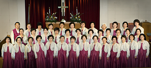뉴욕권사선교합창단은 26일(수) 한인동산장로교회 순방 연주회와 4월 8일과 9일, 월드비전과 함께 지구촌 아동을 돕기 위한 연주회를 개최할 예정이다. 
