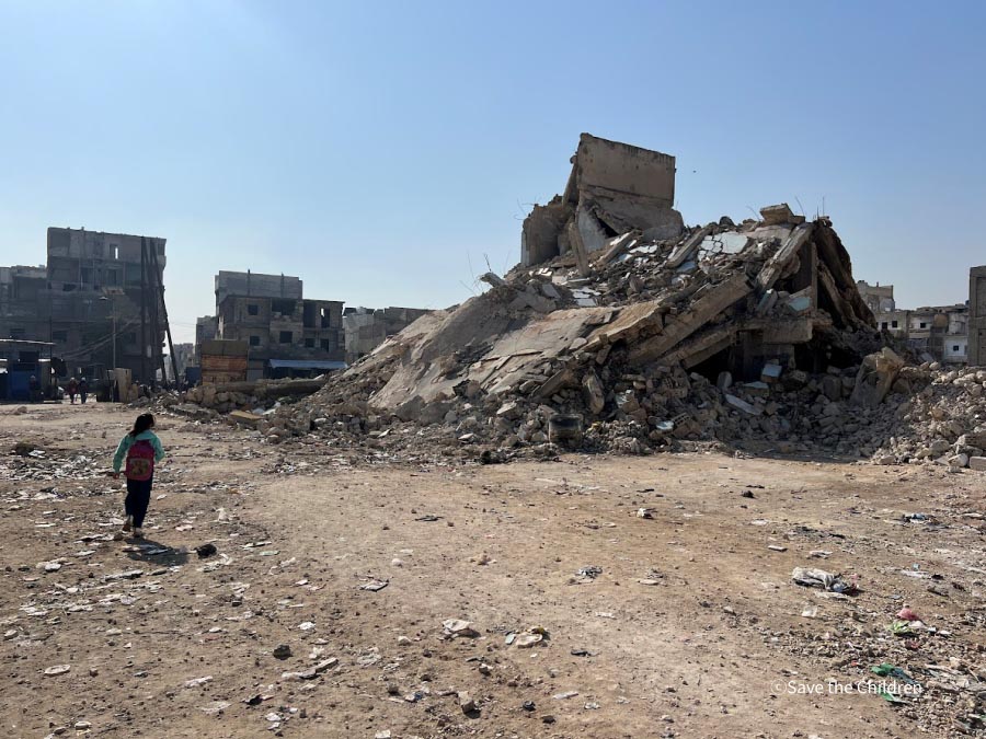▲폭격으로 무너진 알레포 지역 한 학교 모습. ⓒ세이브더칠드런