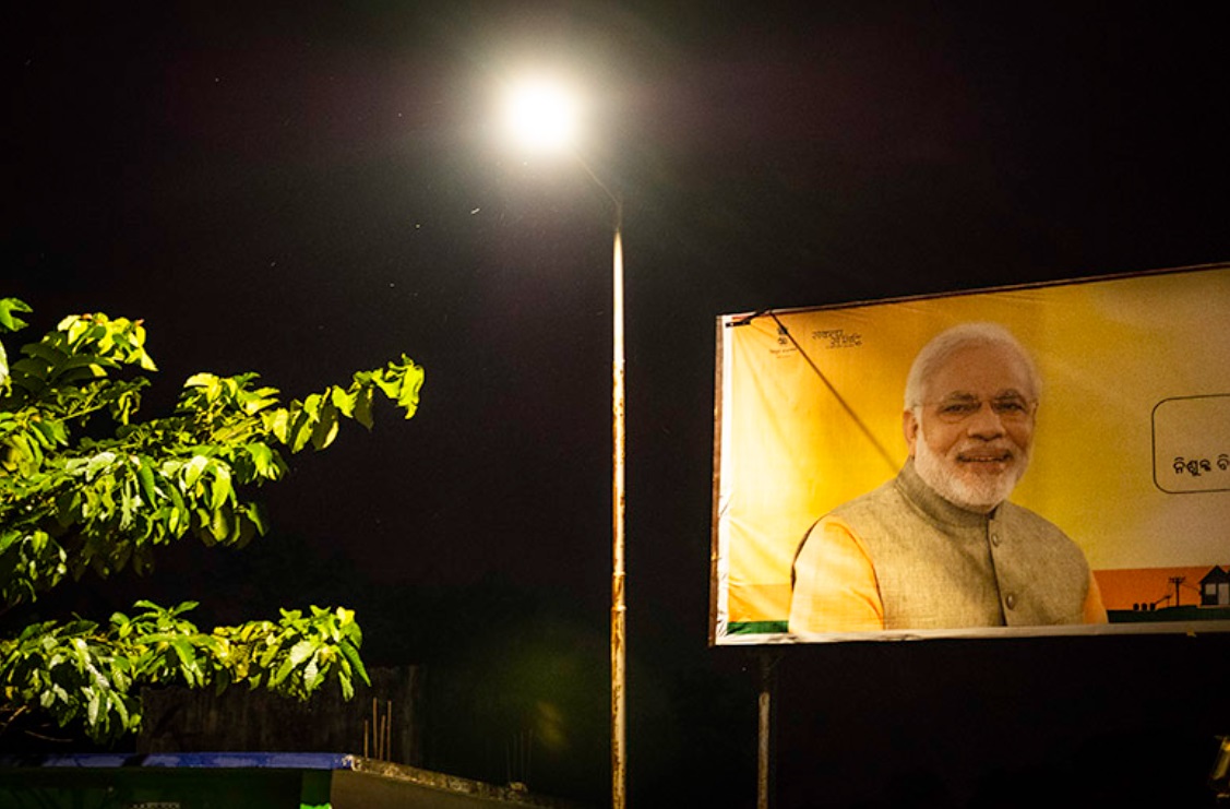 ▲나렌드라 모디 인도 총리의 얼굴이 그려진 표지판. ⓒICC