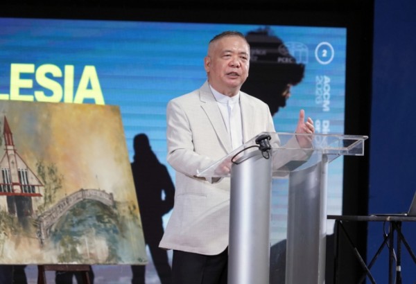 아시아복음주의연맹 사무총장인 밤방 부디잔토 박사는 마닐라에서 열린 ACCM 2026에 참석한 25개국 대표들에게 "제자훈련 없는 2세기의 전도는 아시아 교회를 위기 속에 놓이게 했다"고 말했다. ©Christian Daily International