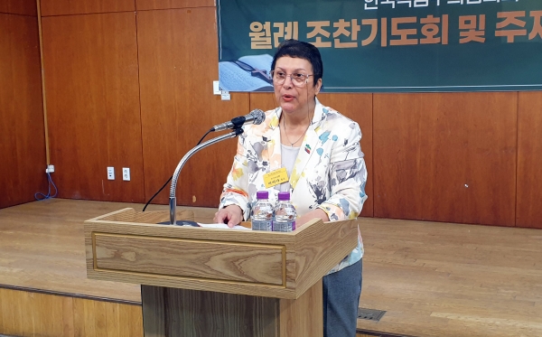 이란 출신으로 한국에 귀하한 박씨마 목사가 발표하고 있다. ©김진영 기자