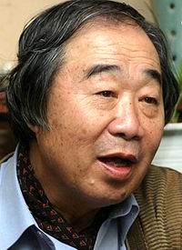 김경재 교수는 ‘소승적’ 성격의 한국 기독교가 이젠 ‘대승적’기독교의 길을 걸어야 한다고 말한다.