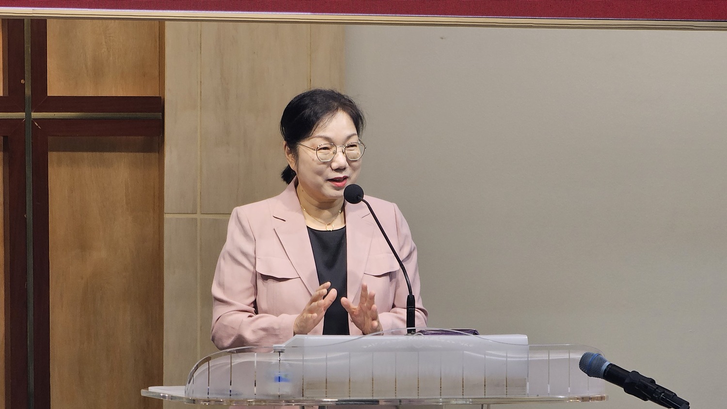 최윤정 목사