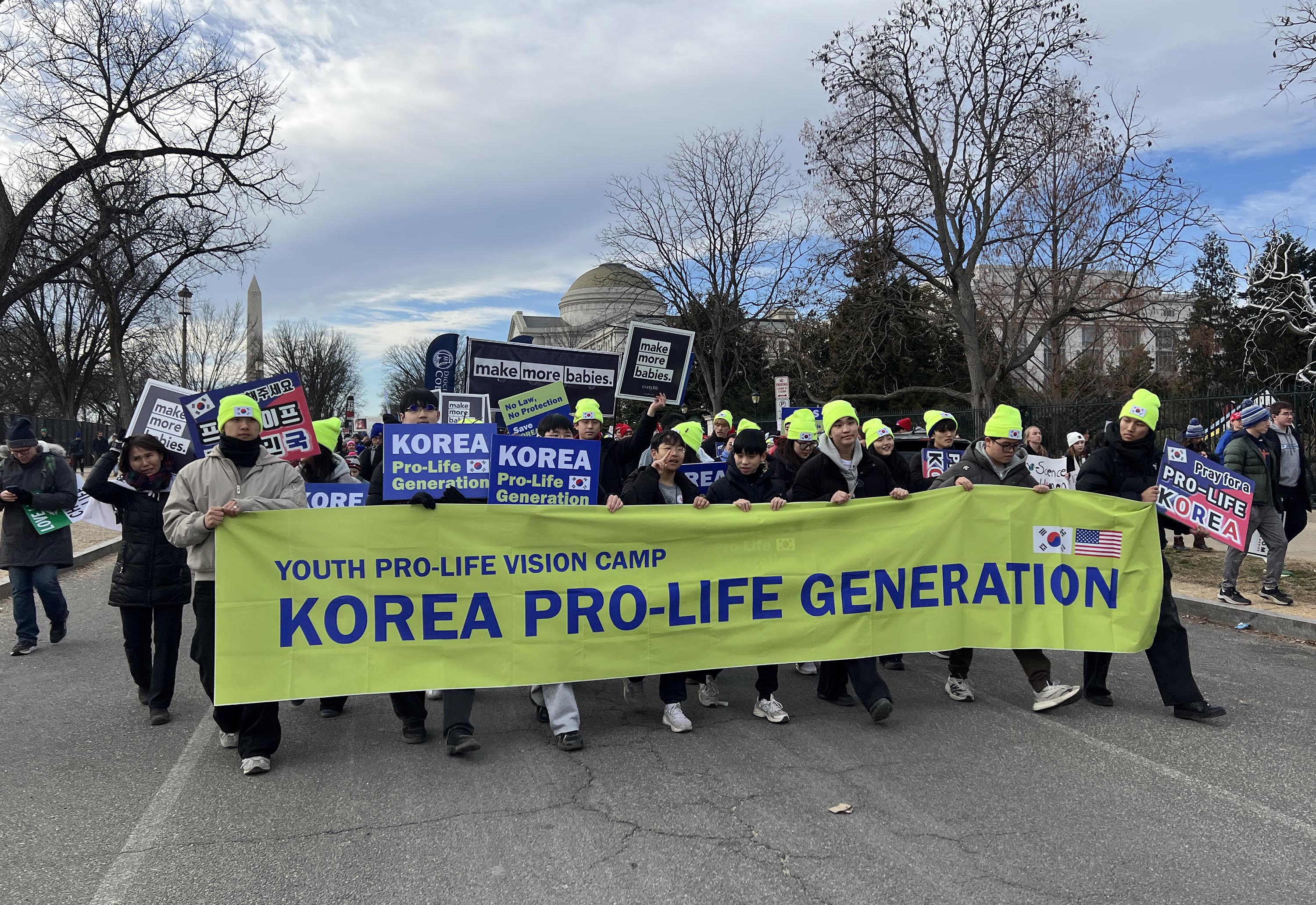▲2026년 1월 '제2기 청소년 프로라이프 비전 캠프(Korea Pro-Life Vision Camp)' 도중 미국 워싱턴 D.C.에서 개최된 세계 최대 규모의 생명 존중 행사인 '생명을 위한 행진(March for Life)'에 참여했다.