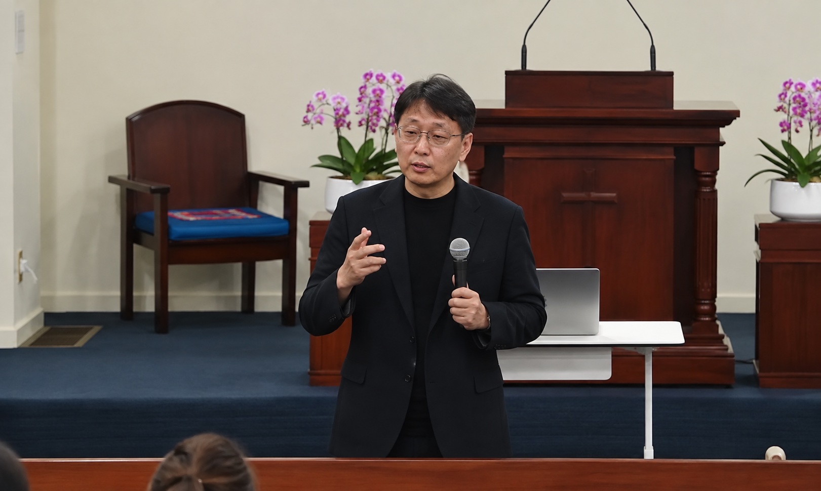 벨뷰한인장로교회'미래 교육 세미나'세미나를 인도하는 미래 학자 최윤식 박사