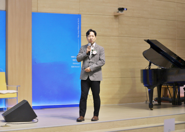 김다위 목사가 강연하고 있다. ©남부연회 부흥단