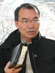 김진홍 목사(두레교회 담임, 두레공동체 대표)