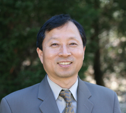 지구촌교회 권석균 목사 