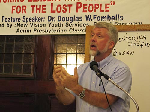 Dr.Douglas W.Fombelle