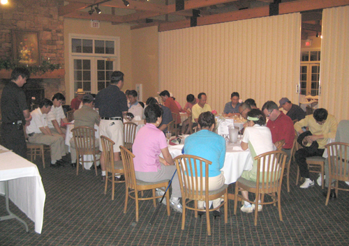 친교와 선교를 위한 골프대회에 참석한 성도들