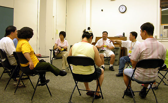 지난해 사랑의 캠프를 통해 밀알결혼상담소에서 처음으로 시도한 '장애인 싱글 만남' 