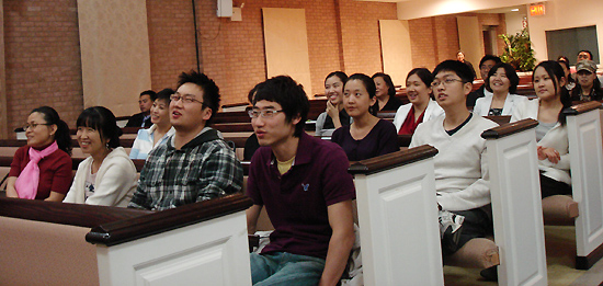 이날 교사세미나에 26개교회 60여명의 교사들이 참석해 뜨거운 관심을 보였다.