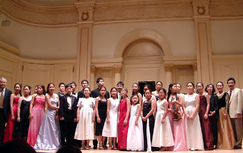 이번 행사의 공연자들