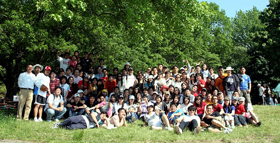 뉴장 청년부는 26일 커닝햄 파크에서 체육대회 실시했다. ⓒ뉴장 청년부