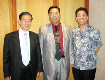 (왼쪽부터) 장재형 목사, 김재연 목사, 신승훈 목사 