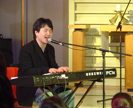 찬양사역자 강명식 씨 