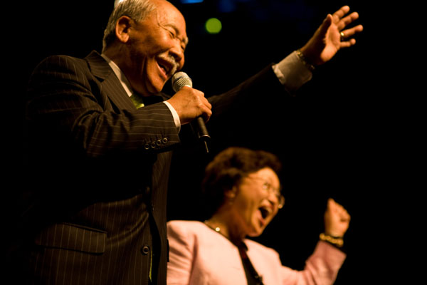 대회 시작을 알리는 김춘근 교수 ⓒ JAMA Wayne Yuan 