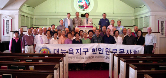 7월 정기 월례회 이후 단체사진 ⓒ원로목사회