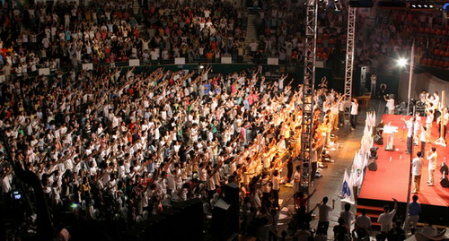 CGNTV는 국내 최초 다국어 방송국으로 지난 3월 온누리교회에서 개국행사를 치뤘다.