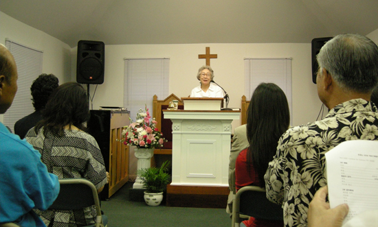 시조시인 김동석 목사가 '기독문학과 휴머니즘'이라는 주제로 강의했다.