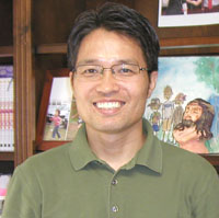 최재휴 목사는 밀알 사랑의 교실에 대해 "토요일 하루 만은 장애아를 가진 부모들이 마음 놓고 시간을 보낼 수 있도록, 밀알에서 학생들을 책임지는 시간"이라고 밝혔다.  