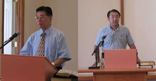 말씀을 전한 문인기 목사(좌), 사회를 본 최진묵 목사(우)