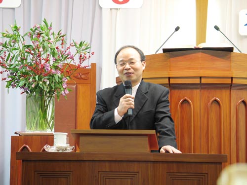 광주 향기교회 담임 이강주 목사