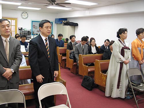 이번에 새로 임명된 안수집사, 권사