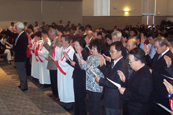 임직자들은 선서를 통해 직임에 충성할 것을 다짐했다.