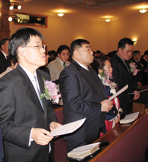 왼쪽부터 이현호, 독고훈, 김현대 목사