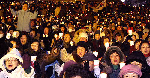 올 한해를 뜨겁게 한 북한인권운동의 물결, 그중 시청 앞 촛불 기도회