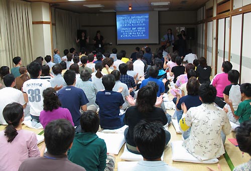 2005 일본 나이스크 컨퍼런스 중