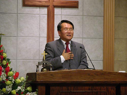 6일 말씀을 전한 임형택 목사(콜로라도스프링스한인연합장로교회)