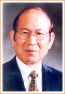 퀸즈중앙교회 담임 장영춘목사