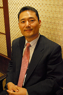 마약 중독에 대한 재활치료 및 예방을 위한 뉴비전센터(본부 필라델피아) 조지아지부장 유석현 전도사.