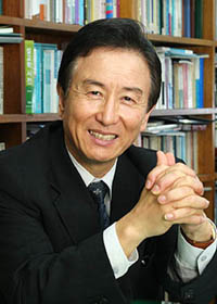 정장복 총장(한일장신대학교) 