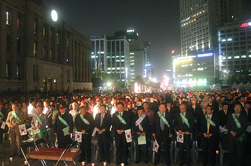 이날 1천5백여명의 참석자들은 북핵과 한미연합사 해체 반대를 위해 기도했다.ⓒ송경호 기자