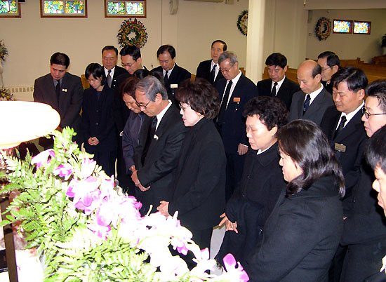 고인의 유가족들