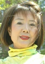 송영옥 (영문학 박사. 국제 PEN 정회원) 