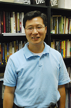 그레이스포인트커뮤니티처치 담임 데이빗 홍 목사.