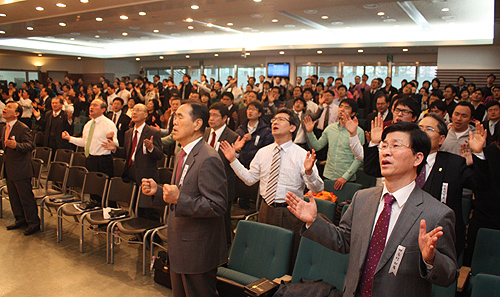 교갱협이 대전 새로남교회에서 ‘거룩성 회복을 위한 기도회’를 개최했다. ⓒ 송경호 기자 