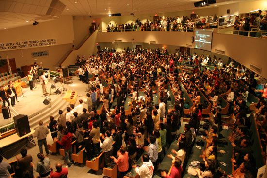 워싱턴주 한인 청년 800여명이 참석한 가운데 성황리에 열린 마커스 워십 찬양집회ⓒ 김브라이언 기자