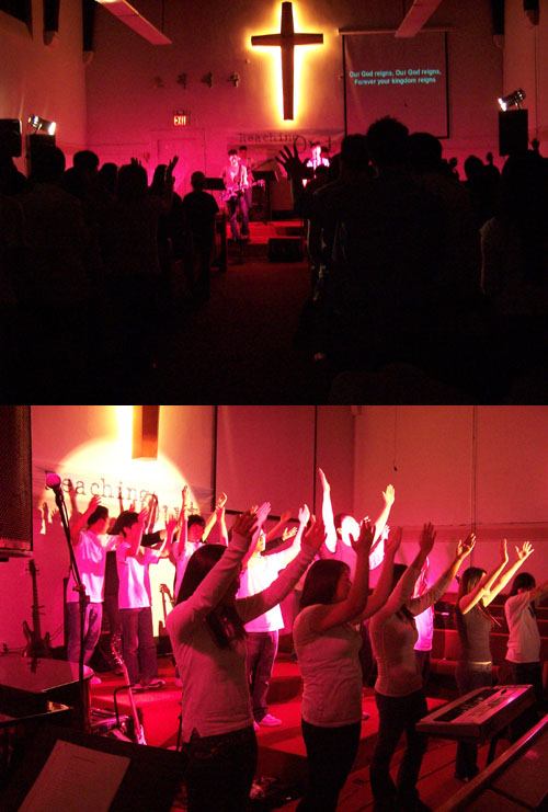 찬양팀 Breechline의 찬양과 실로암교회 청소년들의 율동으로 청소년들은 더욱 열정적으로 부흥회에 참가했다