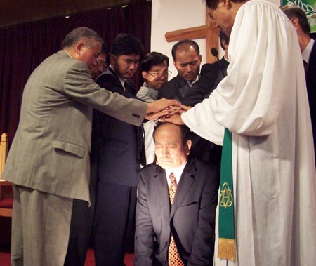 장로 안수 모습