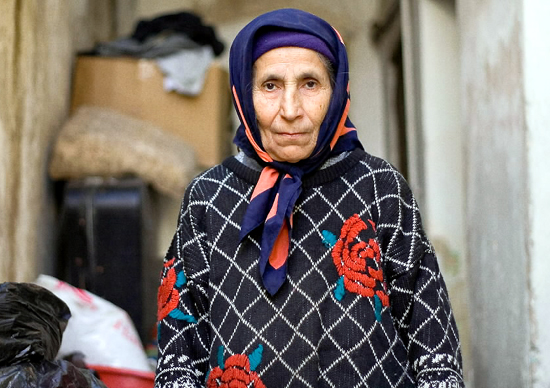 요르단에서 숨어 살고 있는 이라크 난민. 이라크 난민들은 법적지위를 보장 받지 못한 체 '국제 미아'로서 떠돌이 생활을 하고 있다.